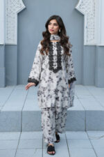 Monochrome Mist | Summer Linen 3-Piece - Image 4