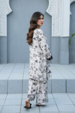 Monochrome Mist | Summer Linen 3-Piece - Image 5