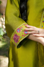 Olive Moss Silk 3-Piece - Image 2