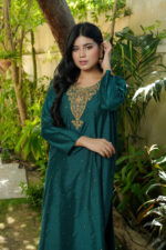 Emerald Teal Gilded Silk 3-Piece - Image 4