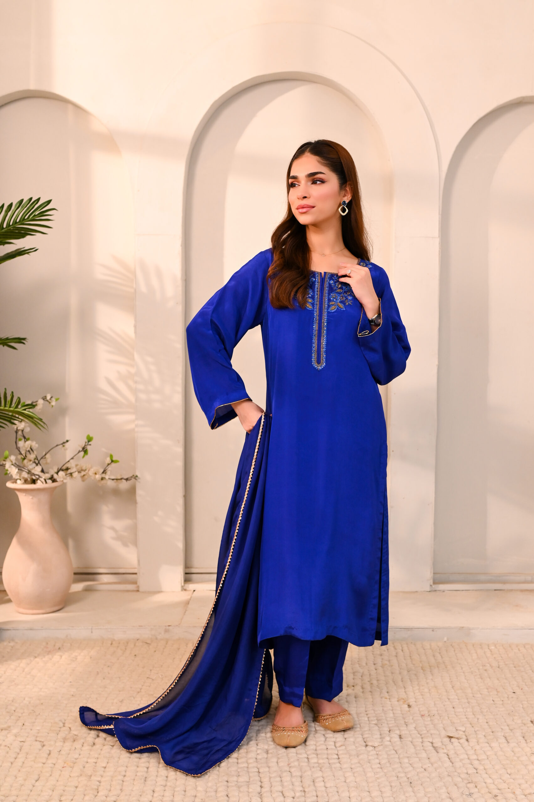 ALI_1501 Azure Radiance Sheesha Silk 3-Piece - Image 1